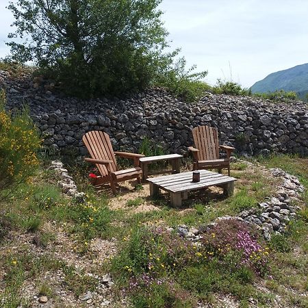 Un Petit Coin De Paradis Orpierre Esterno foto