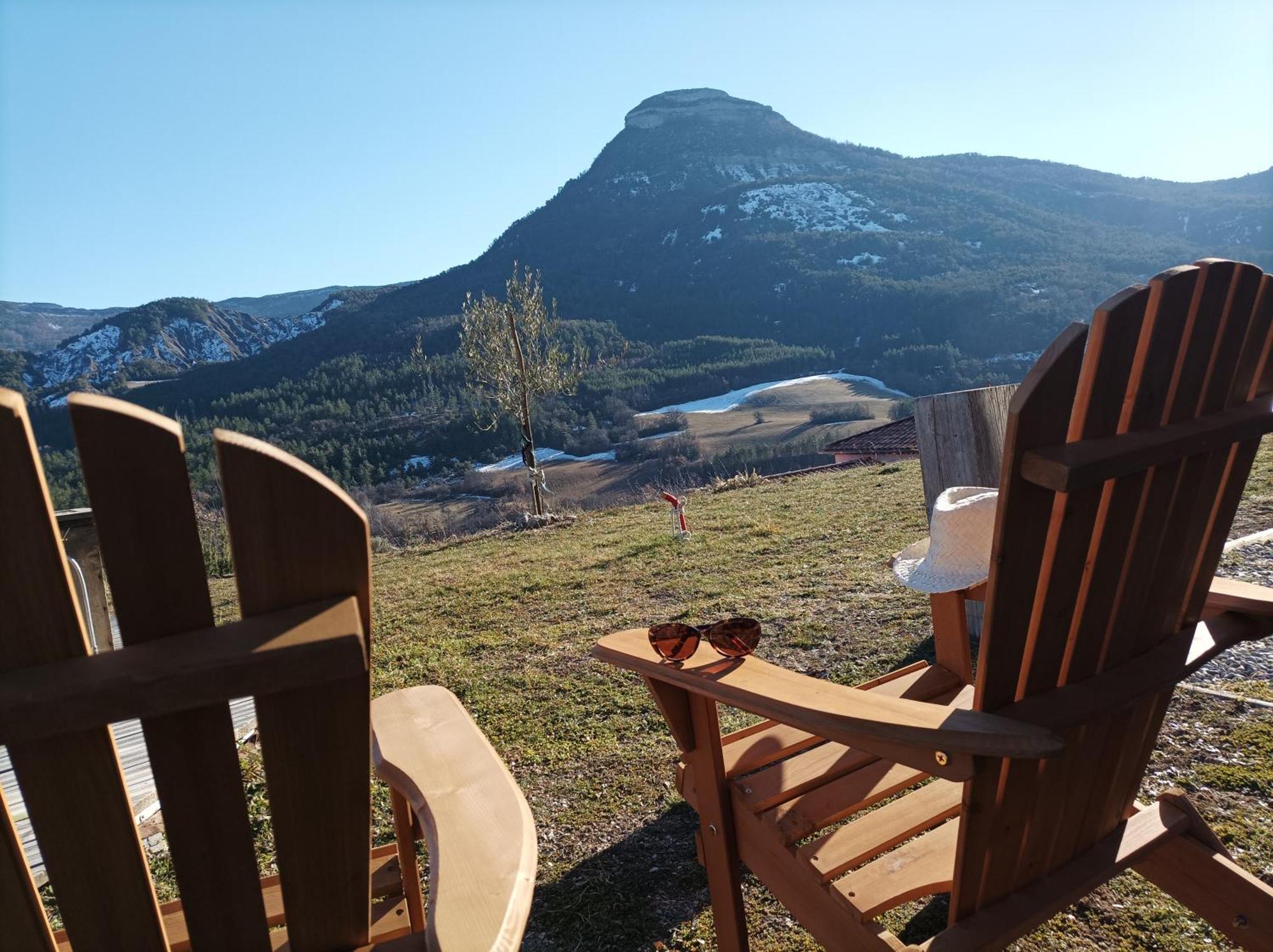 Un Petit Coin De Paradis Orpierre Esterno foto
